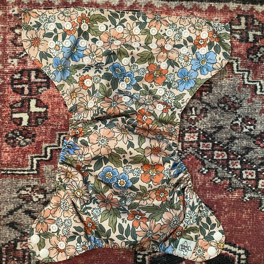 Modern Floral Print Texas Tushies OS Pocket Cloth Diaper